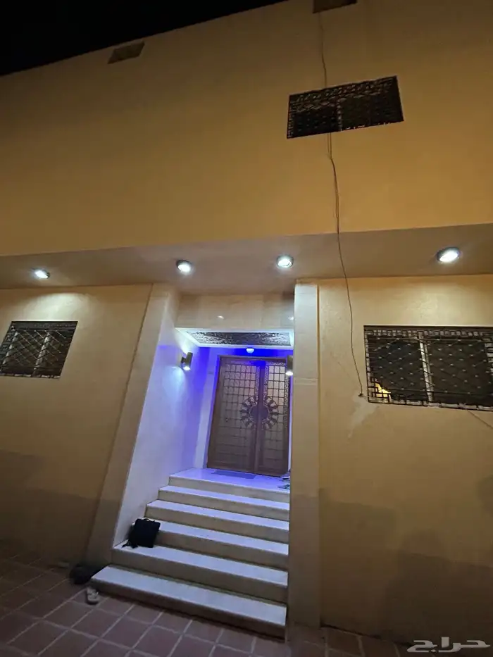عمارة للبيع بمكه العمرة الجديدة 5شقق بسعر مفري 4