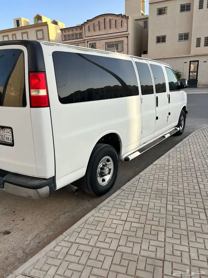 فان اكسبرس 2011 1