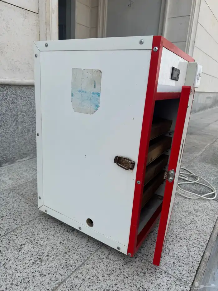 فقاسة بيض للبيع 5