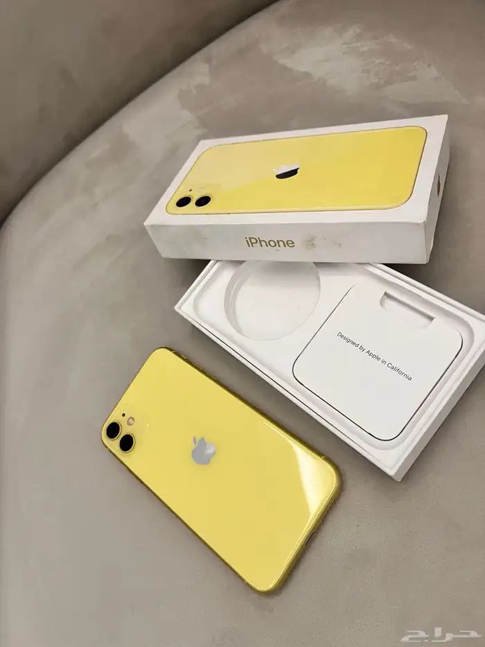 للبيع ايفون 11 العادي استخدام بسيط مخزن 3