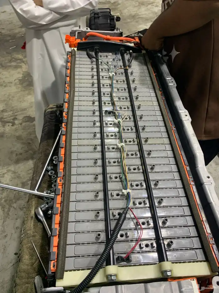 بطارية لكزس 300ESh 1