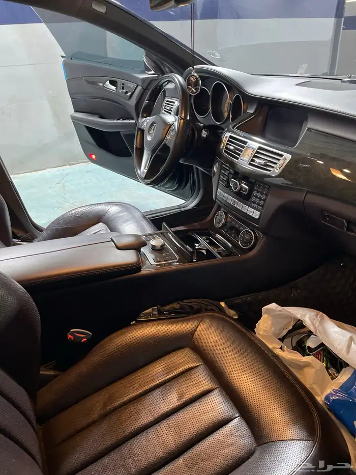 مرسيدس cls 500 فل كامل 33