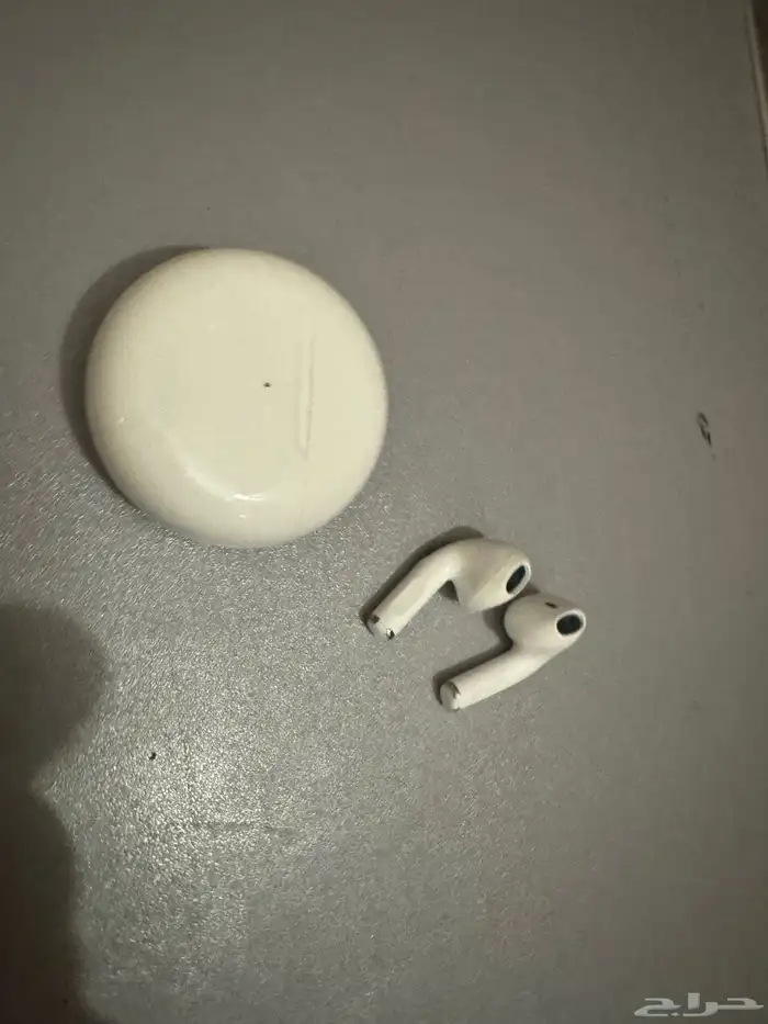 Air pods that are very cheap and good quality  (not apple) 3