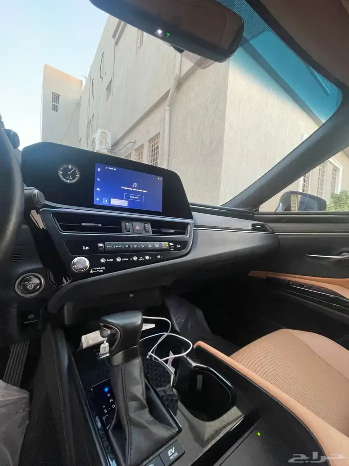 لكزس 300es هايبرد 2024 ممشى 7