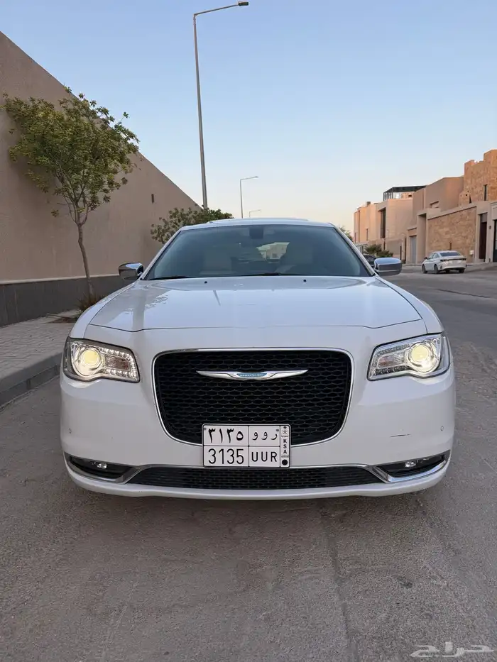 كرايسلر بدي وكالة 2021 C300 1