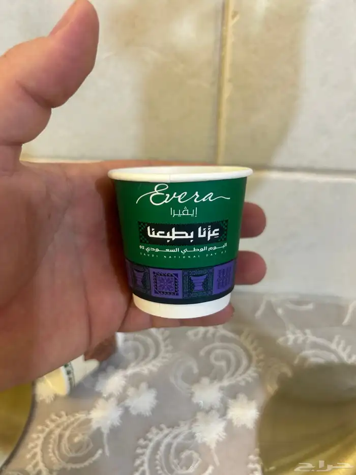 بوكسات عبايات اكياس لوقو جلد ليبل تطريز ورق تغليف 9