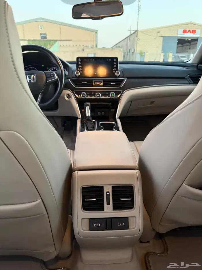 هوندا اكورد 2022 8