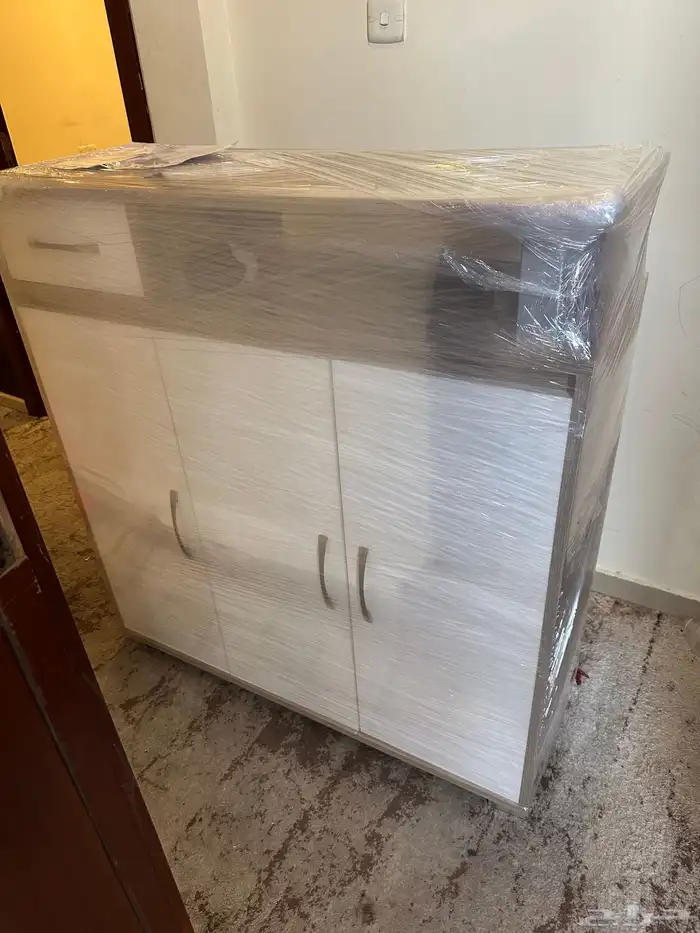 نقل عفش من الدمام الخبر الي البحرين وقطر مع الفك وتركيب 4