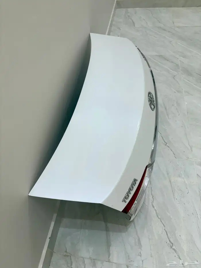 باب شنطة كورلا موديل2015 بلد نظيف ابيض لؤلؤي 3