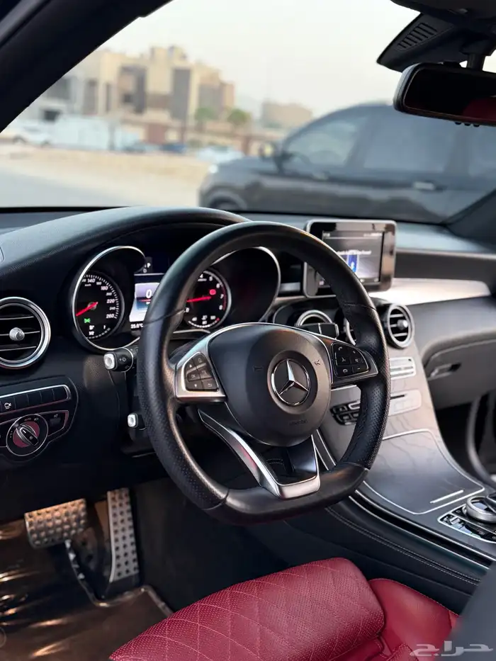 للبيع مرسيدس GLC300 كوبية 12