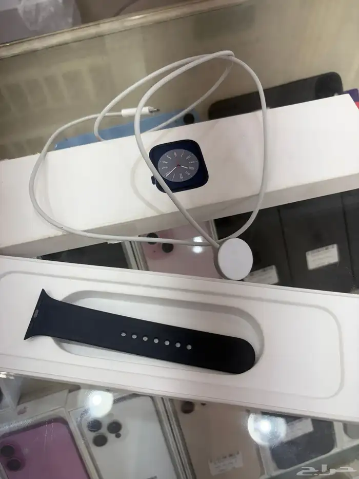 ساعة ابل واتش 4