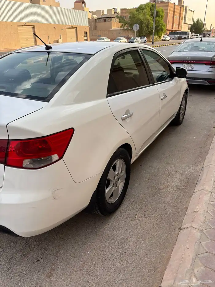 Kia cerato 2013 7