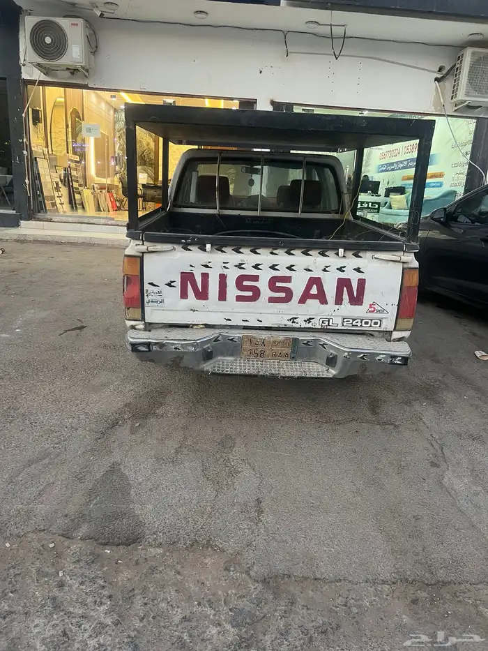 سيارة ددسن 3