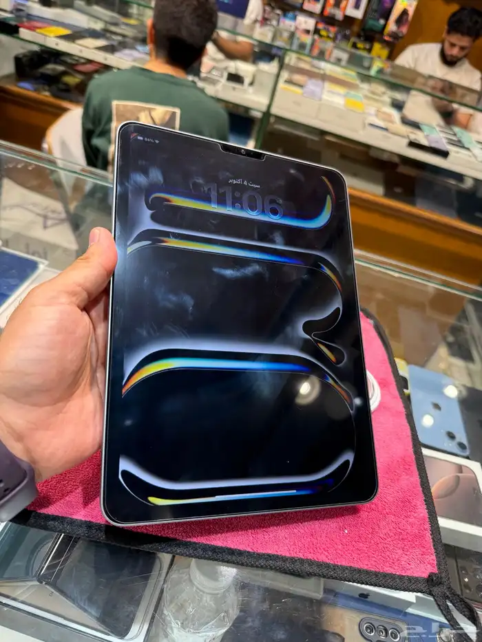 آيباد برو معالج M2 إصدار 2022 بطارية 96نضيييف جدا 1