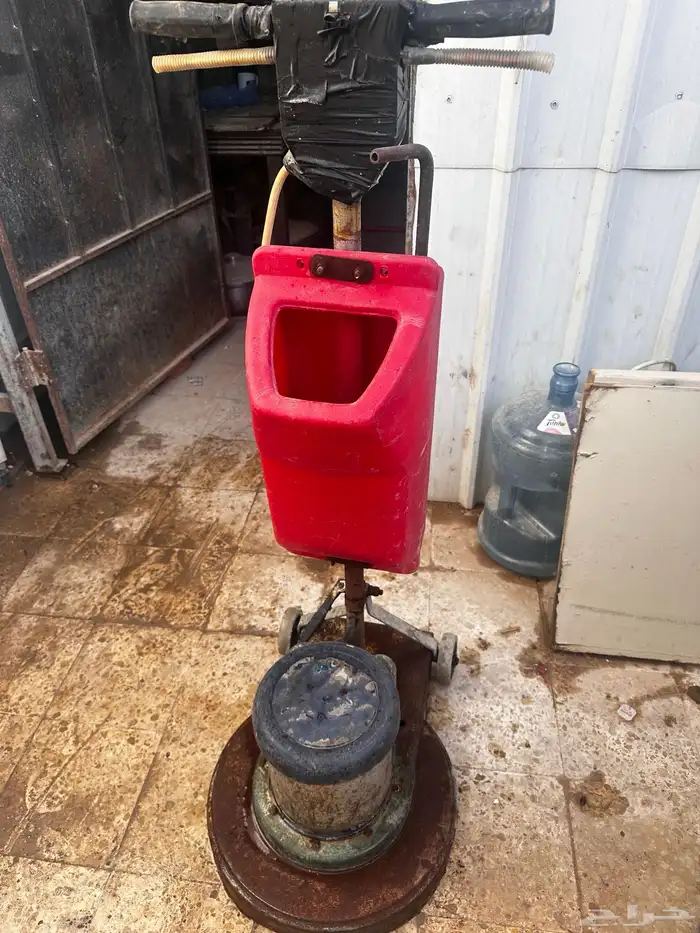 بيع اغراض معدات سلامة ومواد نظافة 0