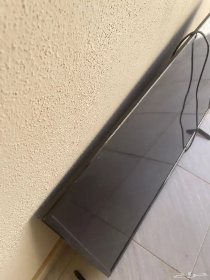 شاشه ضغيره للبيع السوم 350  قابل للتفواوض 2