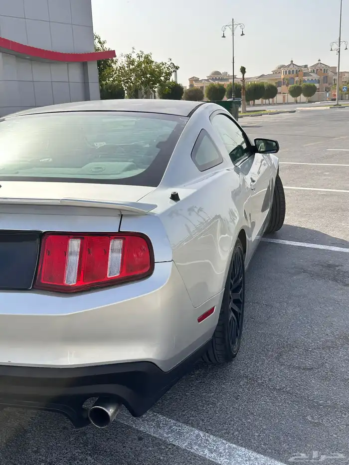 فورد موستنج v6 2010 4