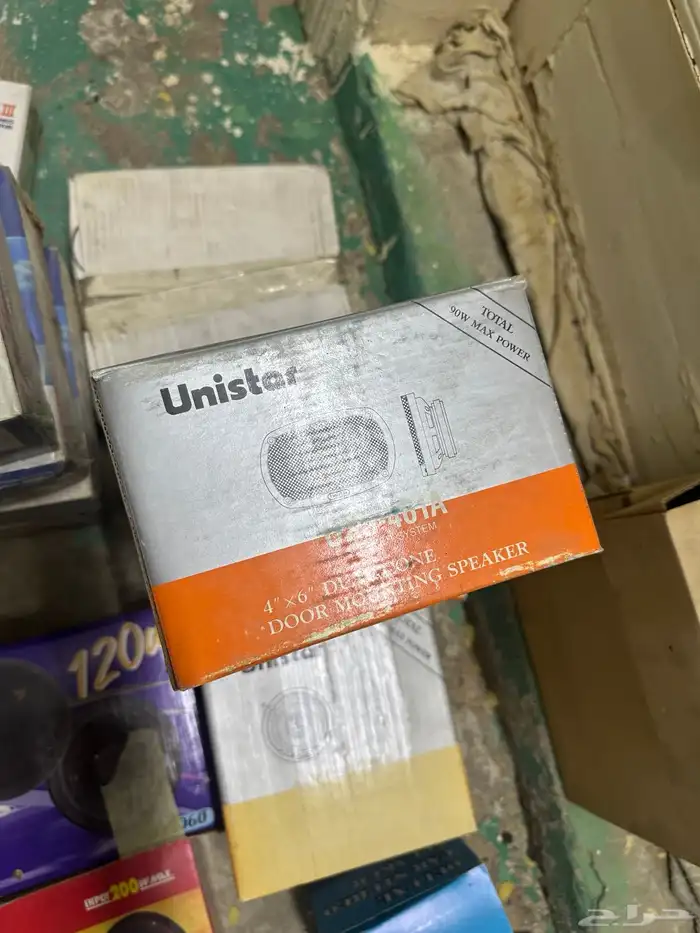 سماعات قديمة نادره وتعتبر من التراث 7