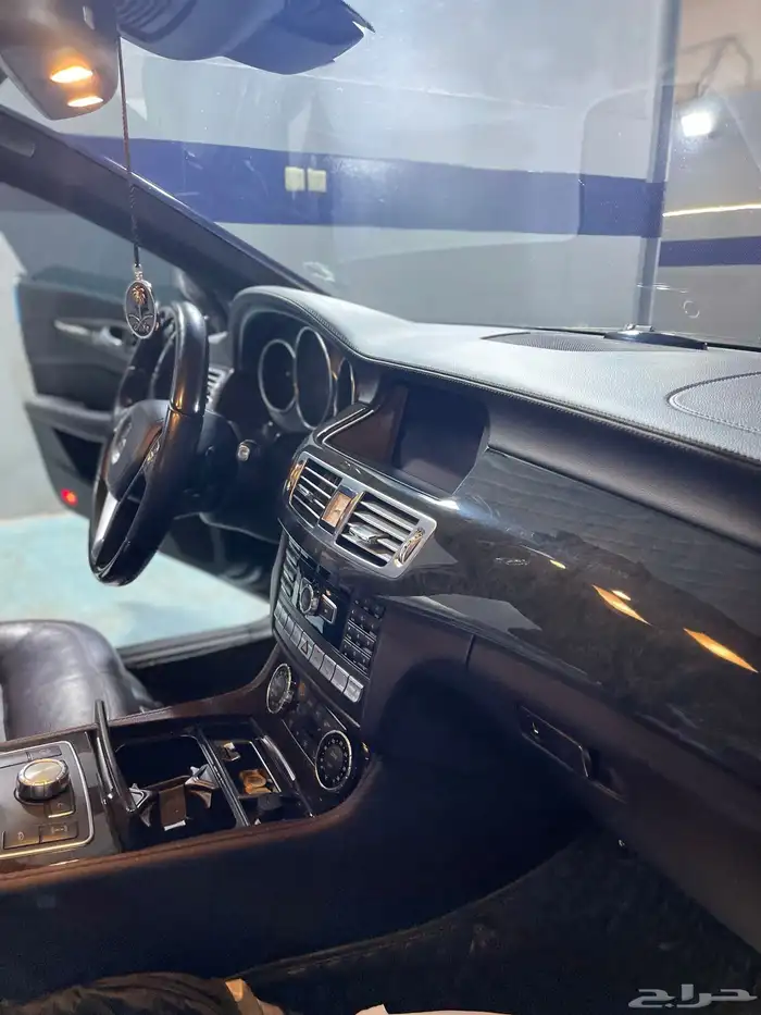 مرسيدس cls 500 فل كامل 36