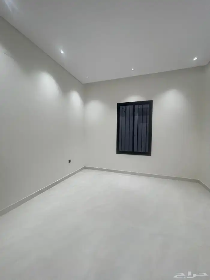 للبيع روف ارضى ببايكة سياره بسعر 690 الف ابها المحاله 19