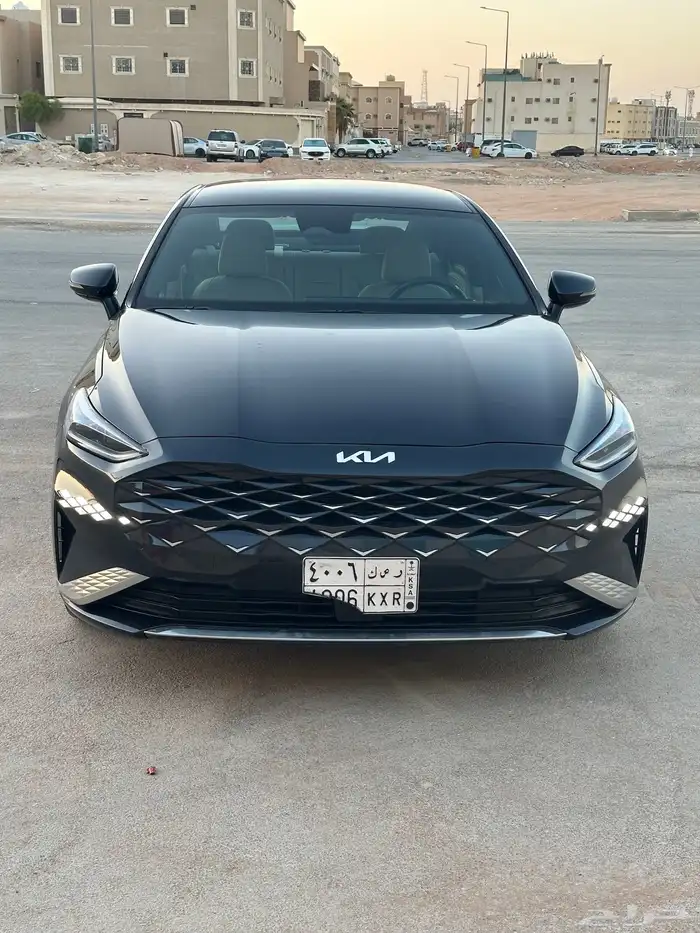 كيا كي K8 موديل 2023 ستاندر 2