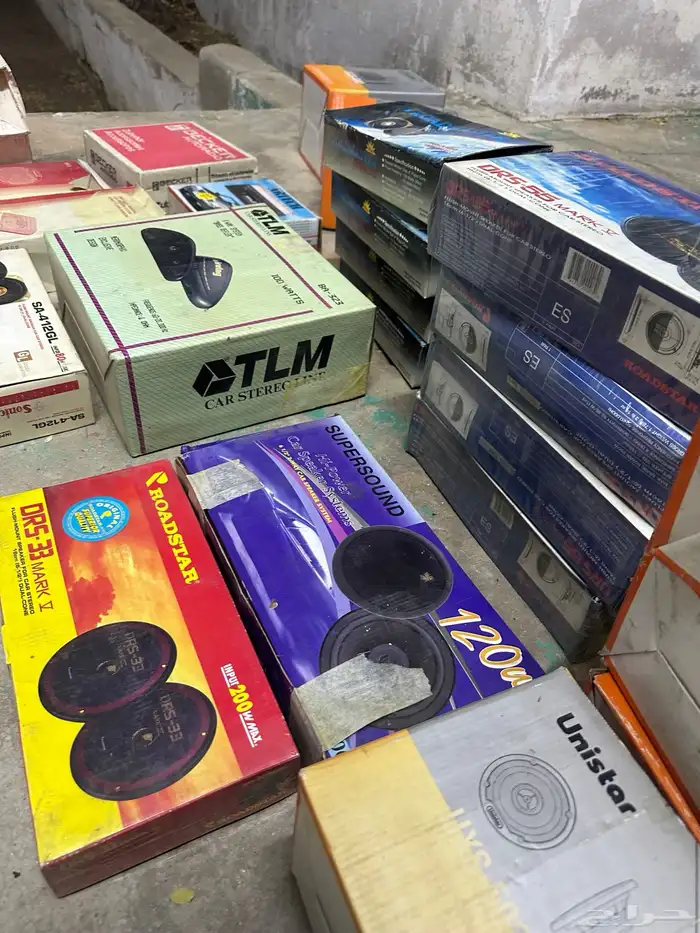 سماعات قديمة نادره وتعتبر من التراث 9