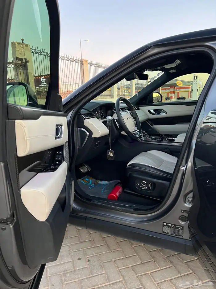 رنج فيلار فل كامل R دايناميك V6 الناغي 15