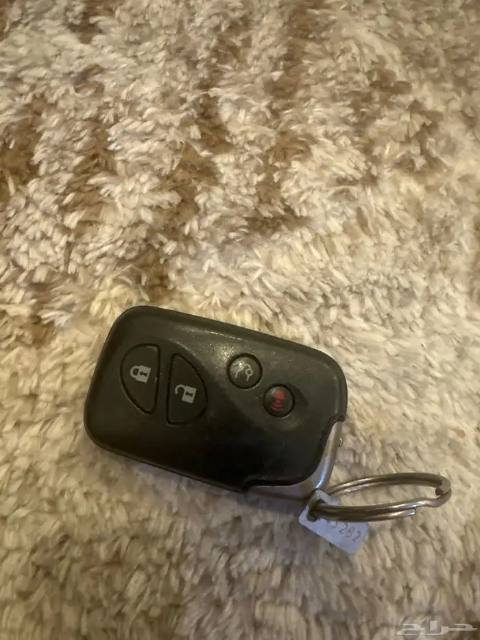 مفتاح لكزس 1