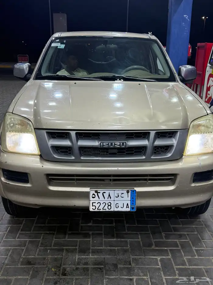 isuzu d max 2005 0