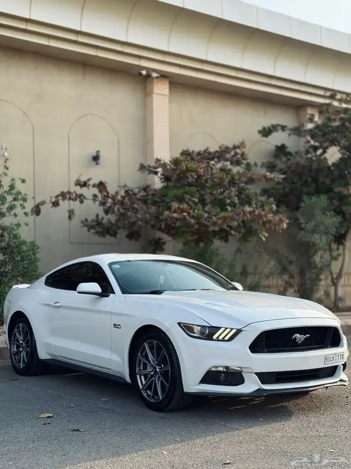فورد موستنج GT V8 2015 قير عادي 9