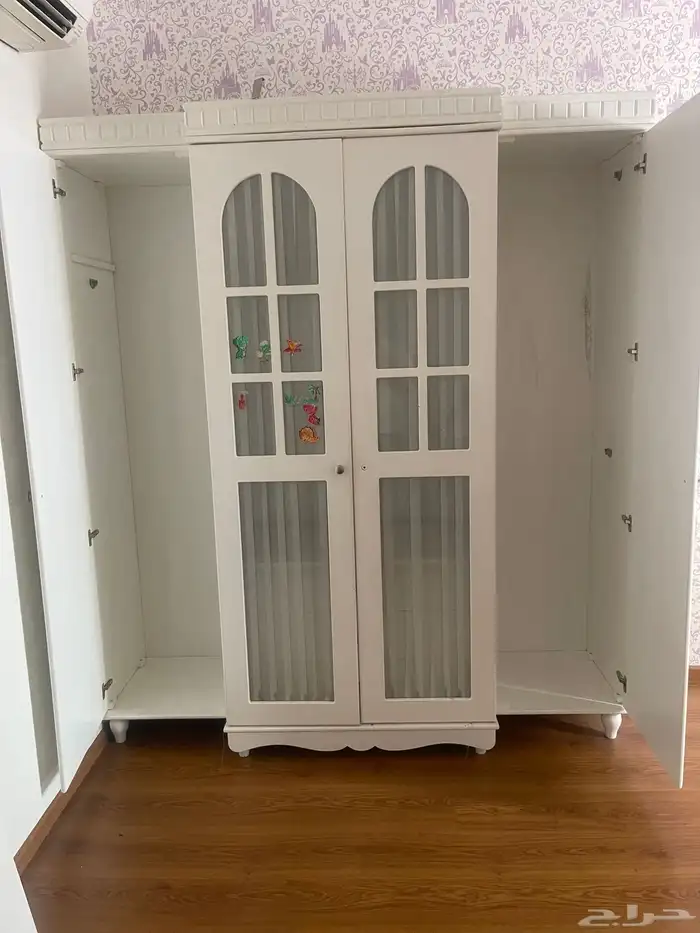 اثاث غرفتي نوم للبيع بدون السرير 2