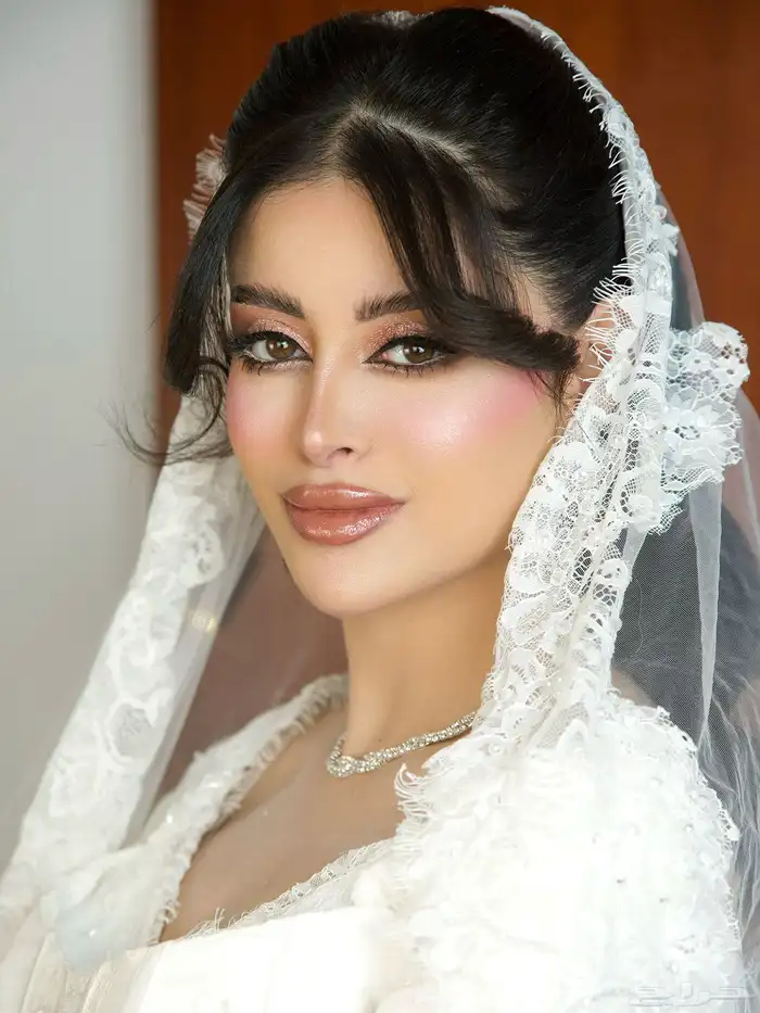 مصورة كاميرة وجوال لتصوير جميع المناسبات 5