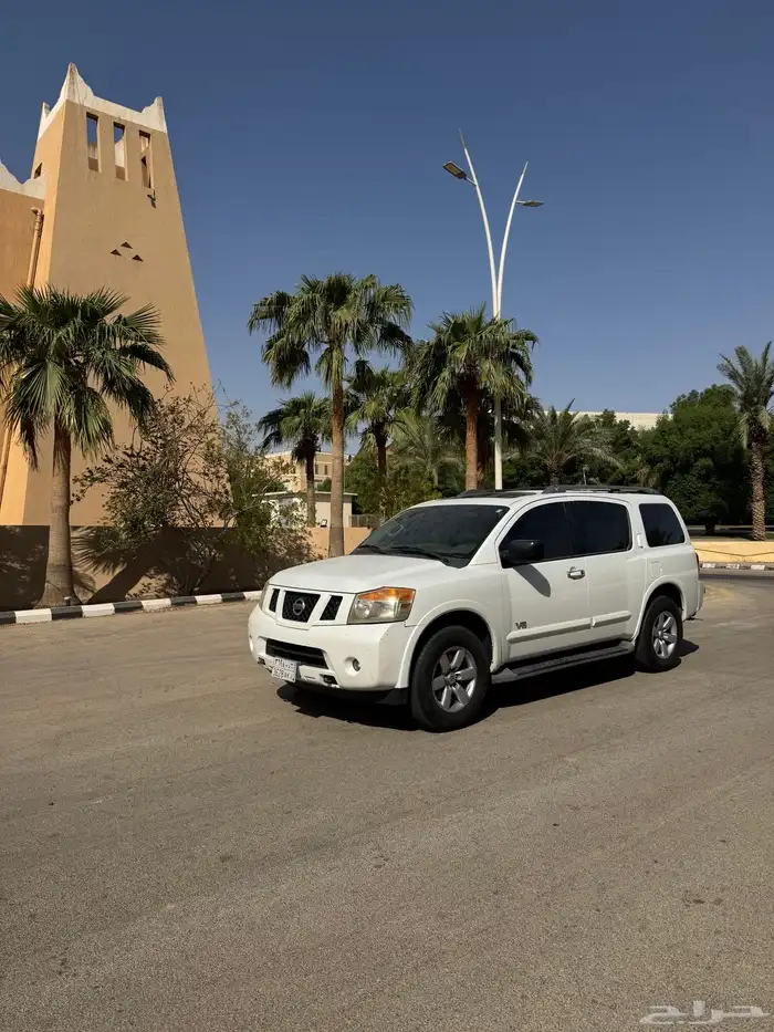 نيسان 0