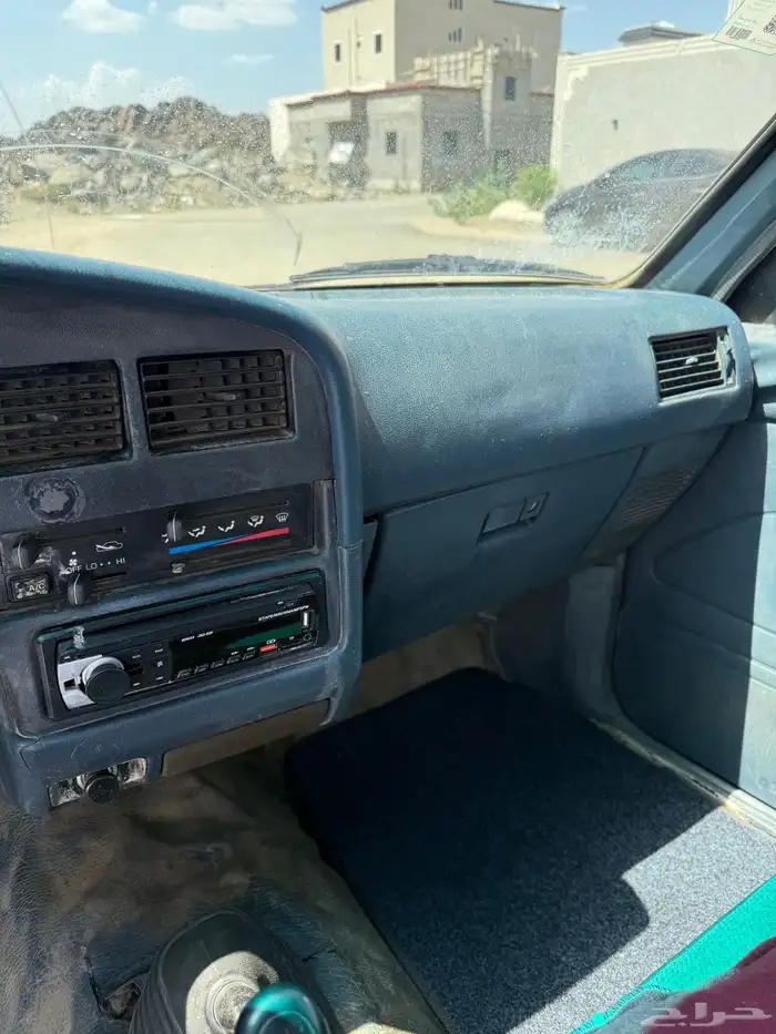 هايلوكس 1990نظيف 13