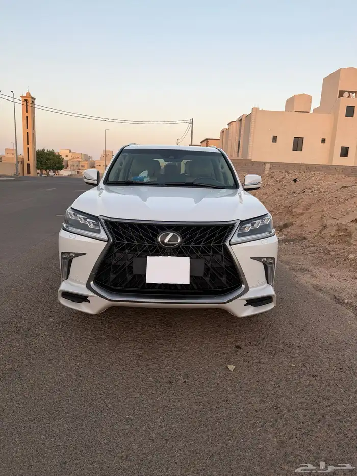 لكزس LX570موديل 2020 خليجي 0