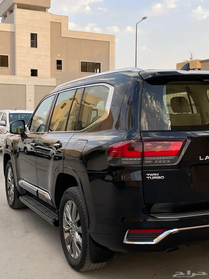 لاندكروزر 2022 VXR فل كامل وارد عبدالغني ممشى 90 وكاله شررط 12