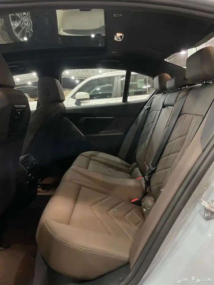 بي ام دبليو 520 موديل 2024 فل كامل kit m 15