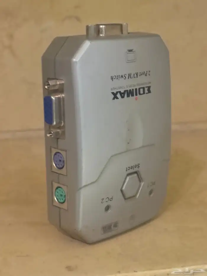سويتش KVM PS 2 موديل EK-PS2K مستخدم بحالة ممتازة 0