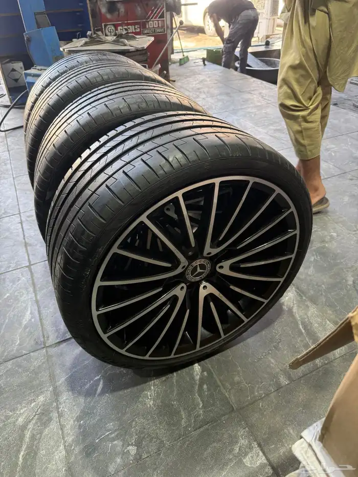 جنوط مرسدس الجوهره مقاس 21 مع كفرات بريلي اصلي وكاله 5