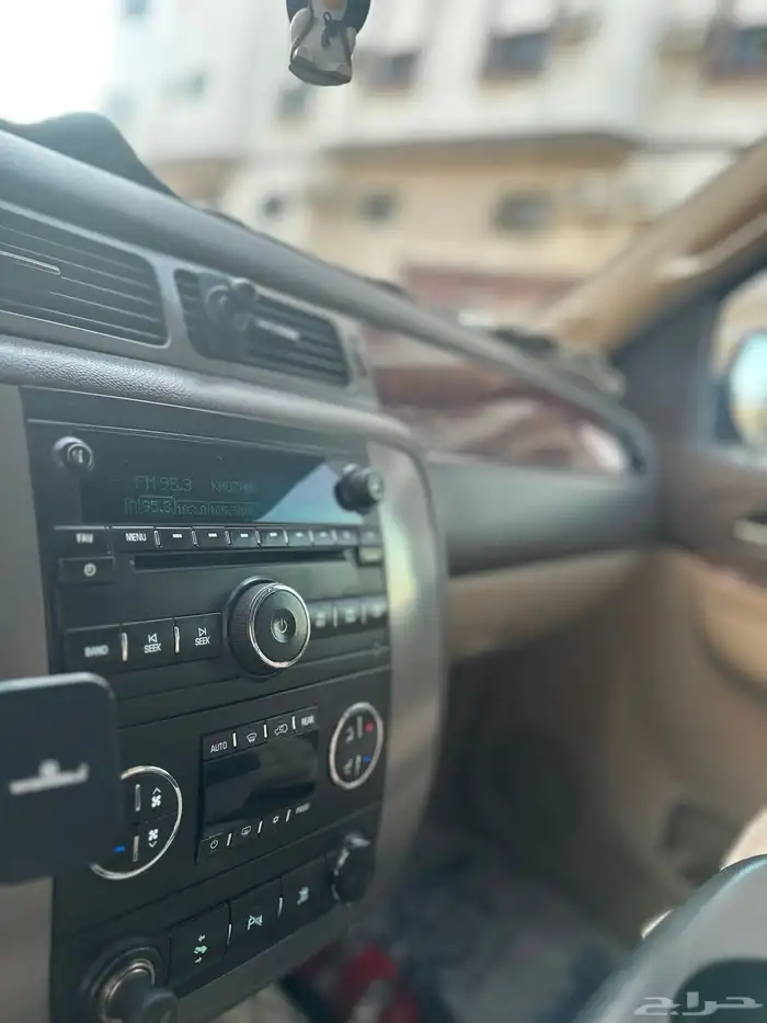 GMC يوكن 2011 ممشى 200 الف 4