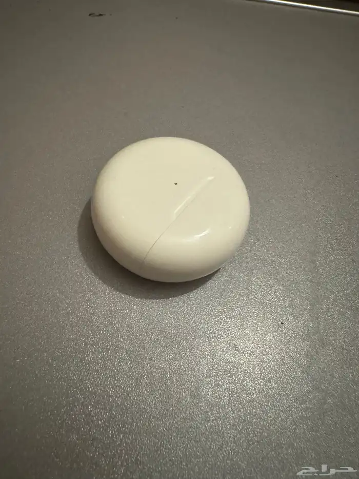 Air pods that are very cheap and good quality  (not apple) 2