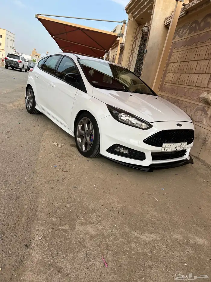 فورد فوكس ST سبورت 2016 4