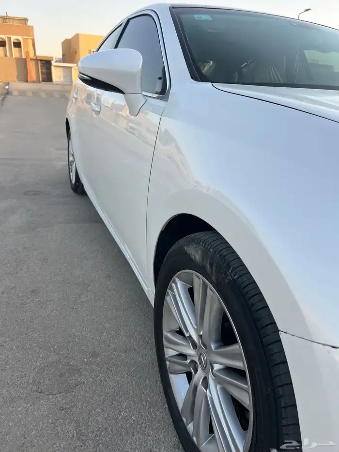 لكزز ES350 سعوديه 4