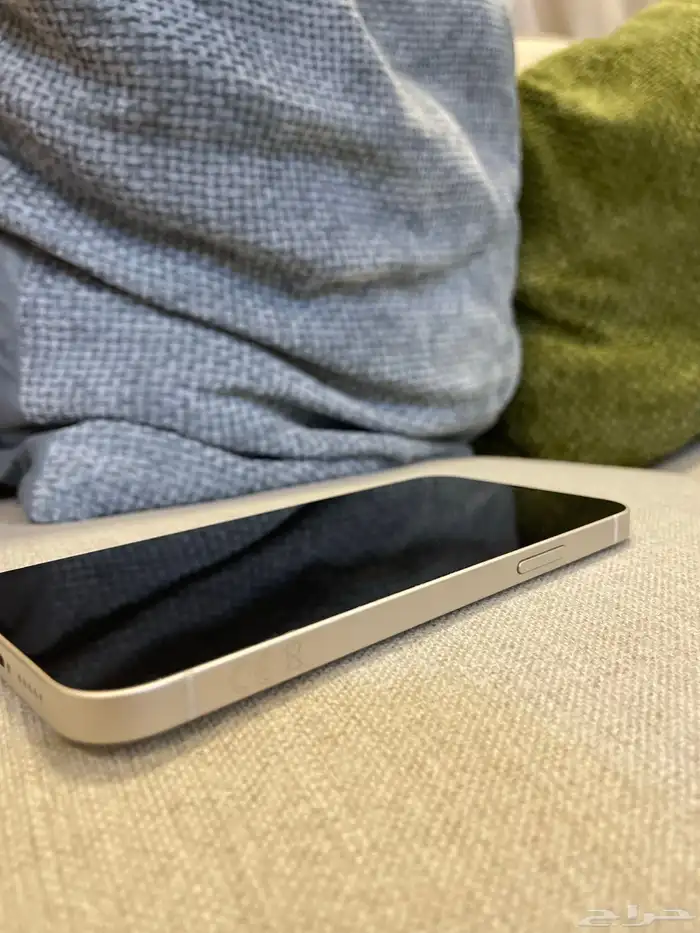ايفون 12 - 128GB - ابيض - نظيف 3