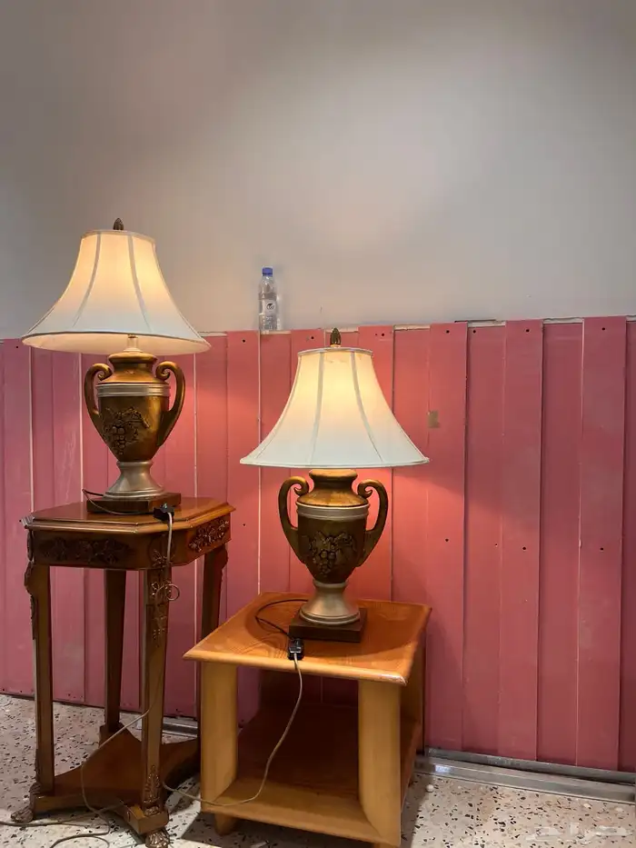 انتيك اثاث قديم عمره 30 سنه للبيع 24