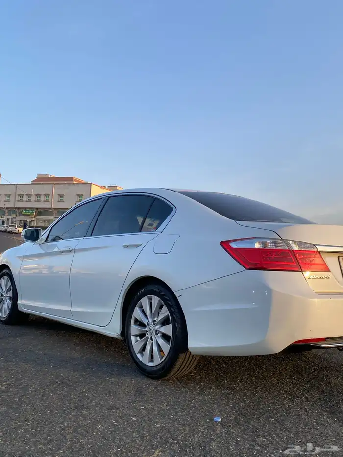 هوندا اكورد 2013 8