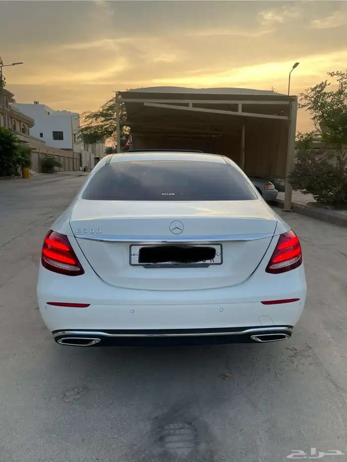 مرسيدس E220d محول E300 AMG 4