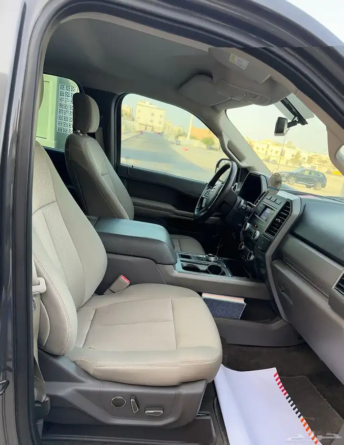 إكسبديشن 2018 XLT سعودي 30
