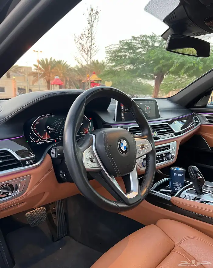 للبيع BMW 730Li ناغي 2022 نظيفه جدا 8