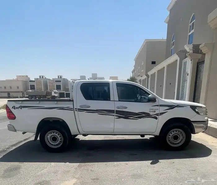 للبيع هايلوكس ديزل 2